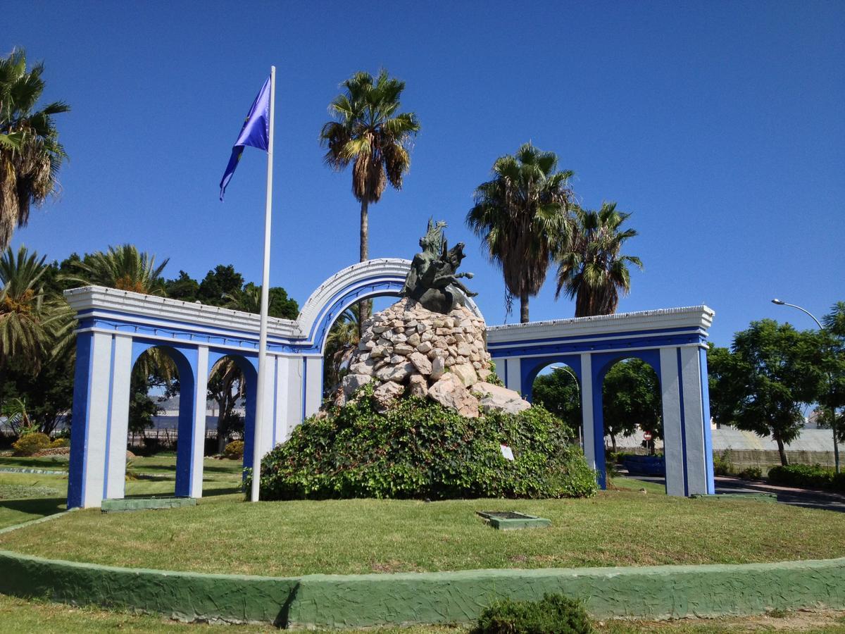 Burriana Front Line Appartement Nerja Buitenkant foto